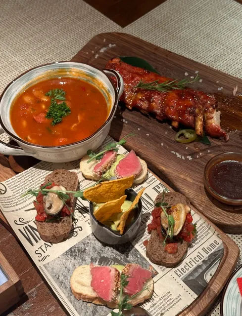 ​​Saint Petersburg Food Guide | Where to Eat Like a Local​​ 🇷🇺🍽️