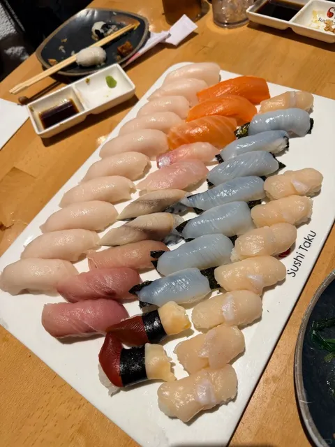 Chicago’s Best Sushi Buffet｜Goodbye “Rice Ball” Stereotype 🍣