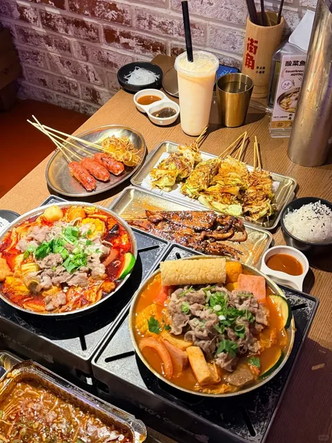 USC's Real Campus Canteen — Only $20 for BBQ & Hot Pot! 🤫🍢