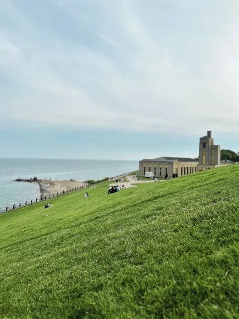 Toronto | 🌳 A Miyazaki-Inspired Fairy Tale World That Heals in an Ins