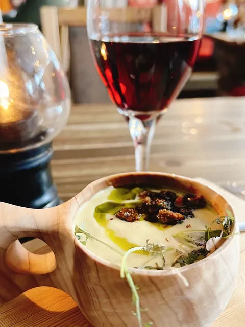 Finland Solo Restaurant Exploration 🐷 Highly Recommended by Locals