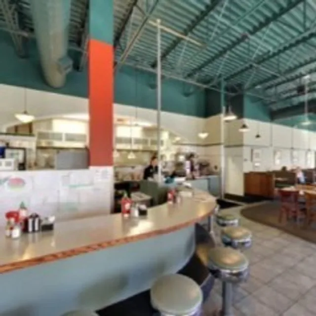 ☕ Louisiana Café | A Taste of the Bayou in Saint Paul