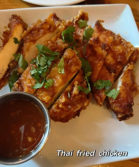 Noodlehead: A Flavorful Thai Noodle Haven in Pittsburgh 🌟🌟🌟🌟