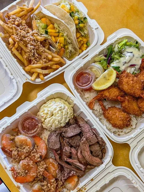 Savoring Hawaii: A Foodie's Paradise