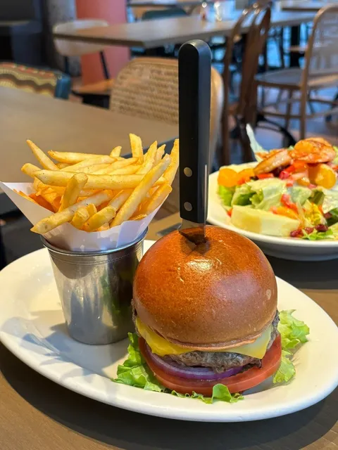 Santa Fe — Next Time, I’m Going on a Sunny Day & Eating Outside! ☀️🍽️