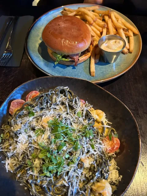 Iceland Ring Road Food Guide 🚗