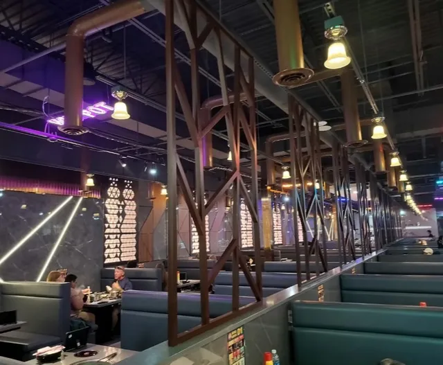 🥘 KPOT | A Feast of Fire & Broth Awaits in Maple Grove! 🥘