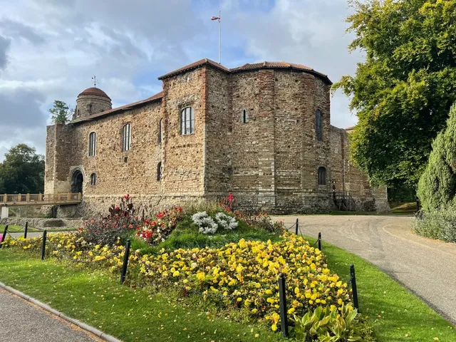 🇬🇧 My Beloved Colchester: Where History Whispers & Hearts Soar