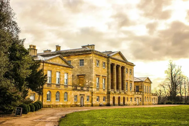 🇬🇧 Reading, UK | Where History Meets Nature 🌿