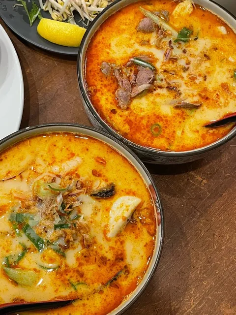 Geelong Food Adventure: A Delicious Day Trip from Melbourne 🚢🍜