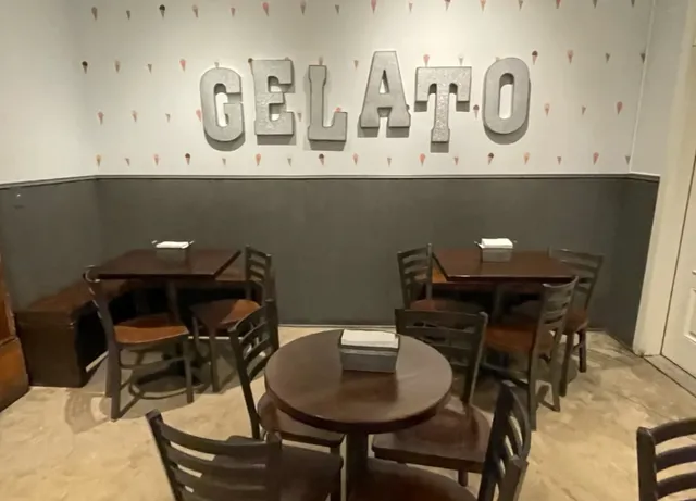 Gelato Di Riso: A Sweet Gem in St. Louis's Italian Community 😊