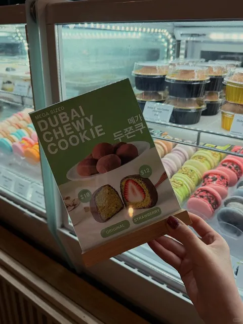 🇺🇸LA Ktown｜Life-Changing Dubai Chocolate Mochi Treats!! 🍫✨