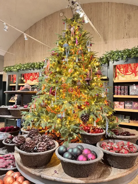 Romantic to the Core, a Christmas Visit to Longwood in Philadelphia is