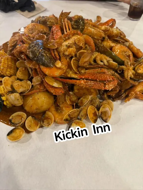 Australian Seafood Feast: Are There Tasty Crab Boils? 🦞🌊