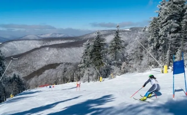 ⛷️ SNOWSHOE MOUNTAIN