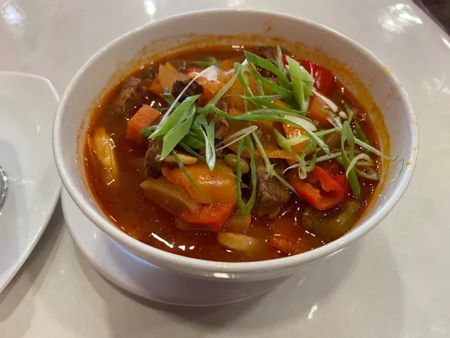 Cincinnati Food | Eurasia's Samsa & Lamb Plov 🥘🔥