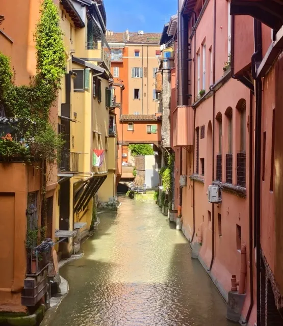 Off the Beaten Path in Bologna: 7 Hidden Secrets to Explore