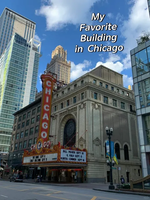 🎭✨ The Chicago Theatre: My Favorite Chicago Gem! 🎬🏛️