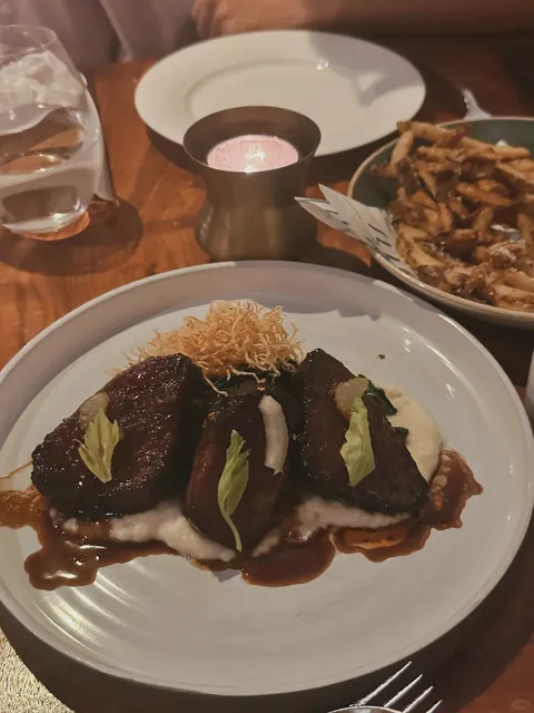 🇺🇸 Napa Restaurant Review | Lucy Restaurant & Bar 🥂