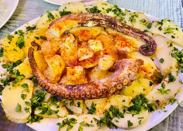 Buenos Aires Seafood Gem | La Pescería - Spain by the Plate​​