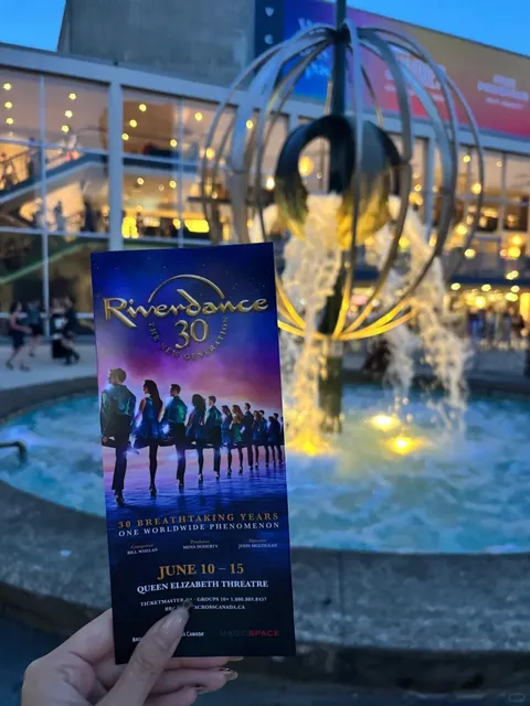 🇨🇦 ​​Vancouver's Must-See Show: Riverdance's 30th Anniversary!​​ 💃