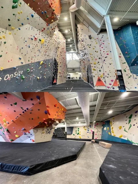 🧗‍♀️ Best Spots for Rock Climbing in Pittsburgh!
