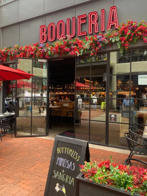 A Wonderful Quiet Brunch with High-Quality Food and Service! 🥑