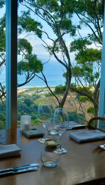 Geelong: A Perfect Day of Coastal Magic & Culinary Bliss 🌊✨