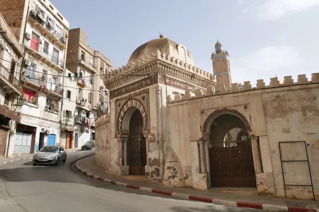 🇩🇿 Oran DIY Travel Guide: 48 Hours in Algeria’s Coastal Gem