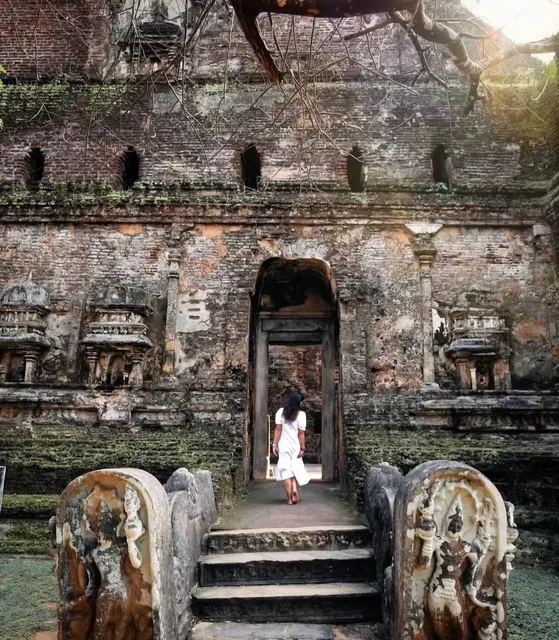 🏛️ Polonnaruwa Ancient City
