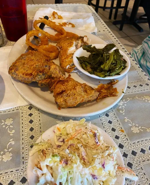 Eat Food! Feel the Love! 🍗💖