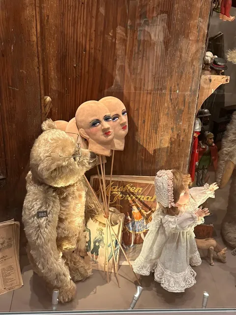 🇨🇭 Swap Diary | Becoming a Kid Again at the Toy Museum