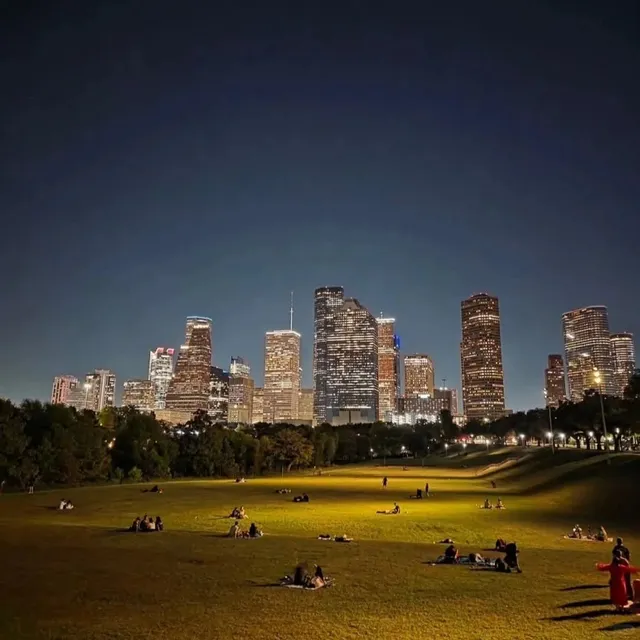 Houston Nightscape Guide