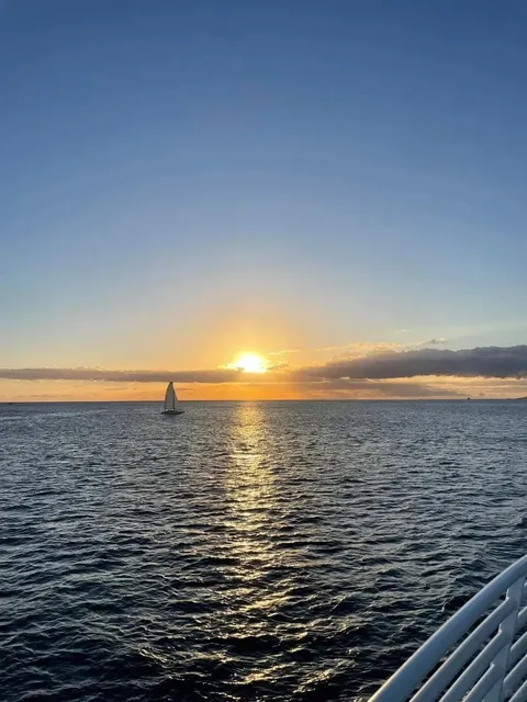 The Only Island-State in the U.S. – Crossroads of the Pacific