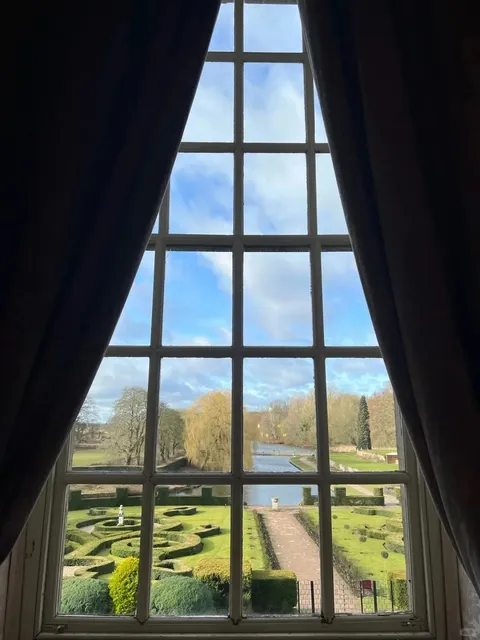 🇬🇧 You HAVE to stay in a castle when visiting the UK