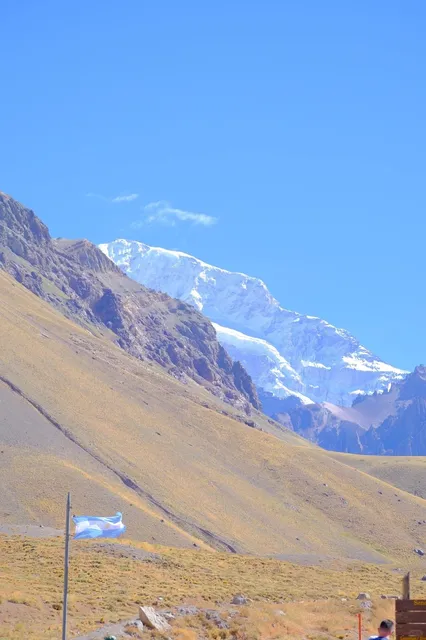 🇦🇷 Mendoza Travel Guide: Wine, Peaks & More! 🍷🏔️