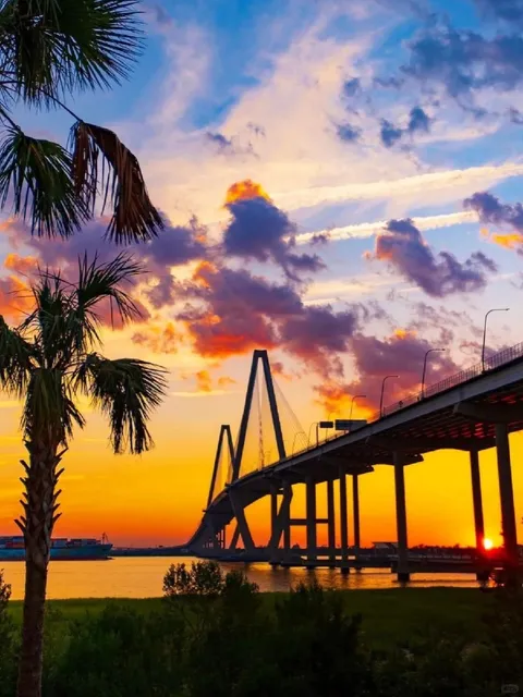 What to Do in Charleston? Discover This Hidden Historic Gem of North A