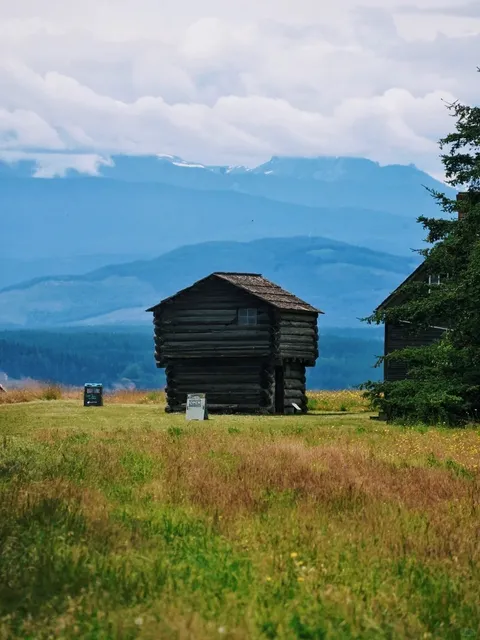 Seattle | Hidden Gem Trail: Ebey’s Landing, Whidbey Island