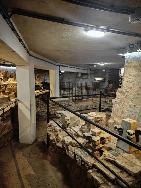 🇳🇱 This Glass Terrace in Arnhem is a Photographer's Dream!
