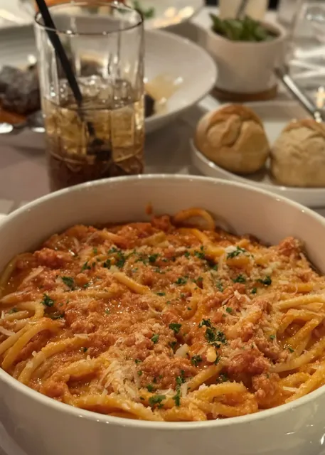 The Arbour in Pasadena: Where Aesthetics Meet Deliciousness! 💕