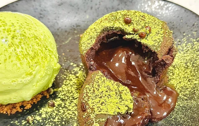 Philadelphia | SpotDessert Bar’s Must-Try GoldenToast