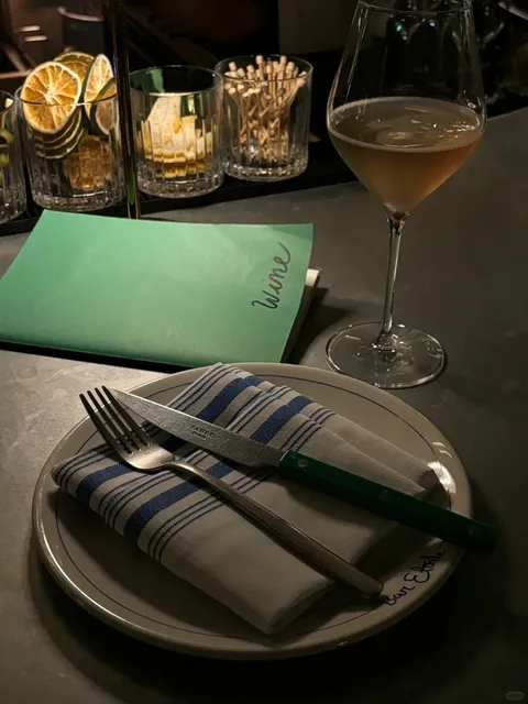 LA / Adorable Bistro Bar Etoile 🍴🌟