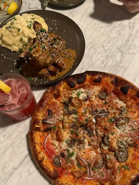 📍Salt Lake City | Must-Try Wood-Fired Pizza 🍕