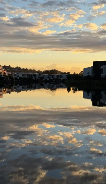  Waterside Reverie: A Sunshine Coast Sanctuary🌅