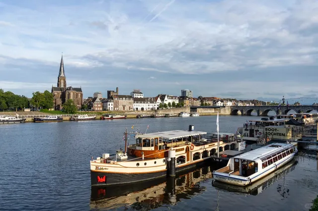 🇳🇱 Maastricht in One Day – Must-Visit Spots All Checked! ⛪️