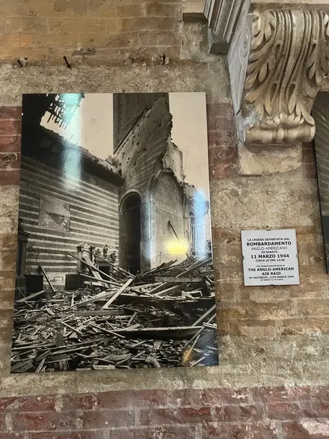 🇮🇹 Padua's Hidden Fresco Gem: Mantegna's Fragmented Masterpiece 🎨💔