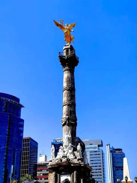 🗽🌇 Mexico City’s Iconic Monuments: Where History Meets Sky!