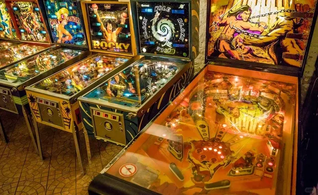 👶 Budapest Pinball Museum – Relive Your Childhood!