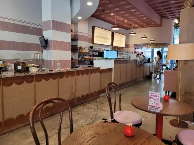 A Delicious Lunch at a Miami Jewish Deli! 🥯