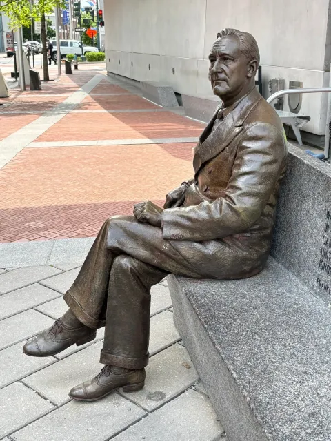 Make the WWII Museum a Priority in New Orleans! 🎖️✨